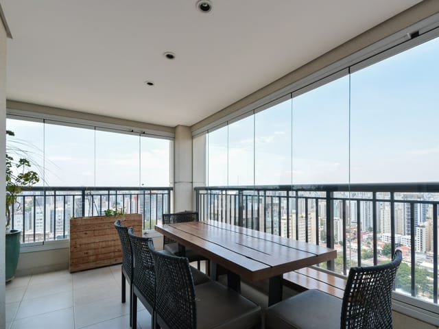 Foto do Apartamento - Apartamento de Luxo com Varanda Gourmet e Lazer + Vila Clementino – 245m² com Vista 360° e 4 Suítes | Paulista Imóveis