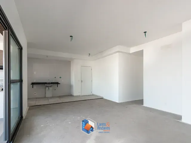 Apartamento com 236m² 3 quartos e 3 banheiros, à venda, no bairro Vila Gumercindo em São Paulo