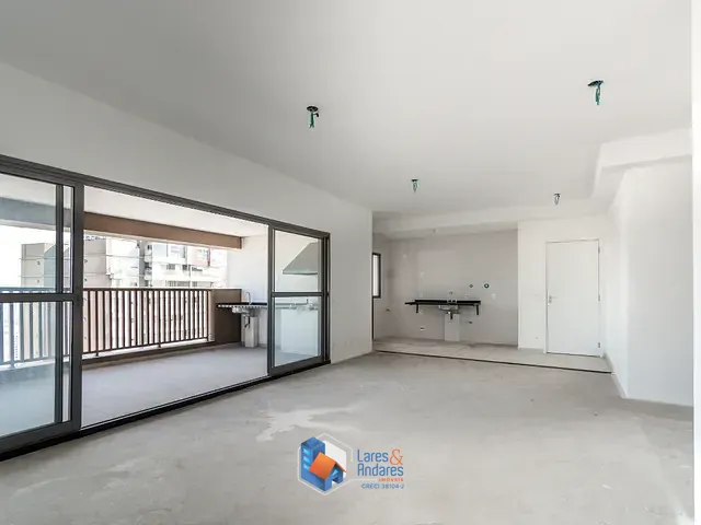 Apartamento com 236m² 3 quartos e 3 banheiros, à venda, no bairro Vila Gumercindo em São Paulo