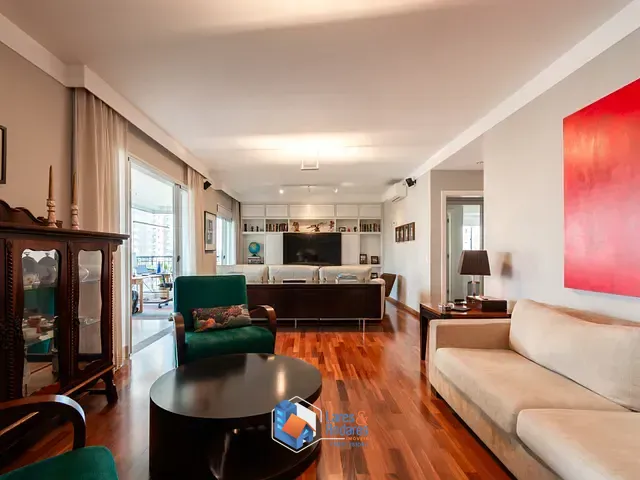 Apartamento com 216m² 4 quartos e 5 banheiros, à venda, no bairro Campo Belo em São Paulo