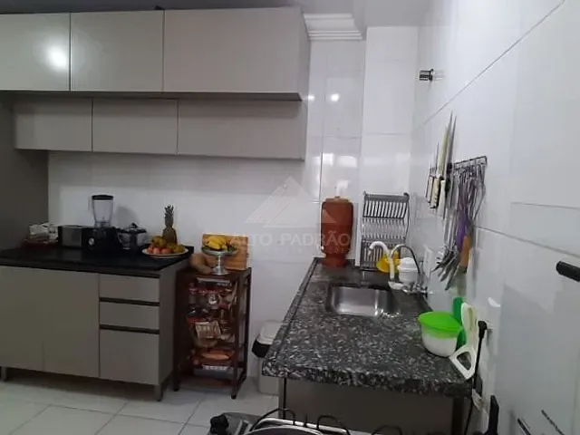 Apartamento com 72m² 2 quartos e 1 banheiro, à venda, no bairro Vila Nossa Senhora das Vitórias em Mauá