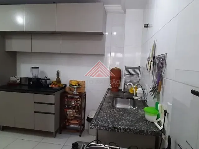 Apartamento com 72m² 2 quartos e 1 banheiro, à venda, no bairro Vila Nossa Senhora das Vitórias em Mauá