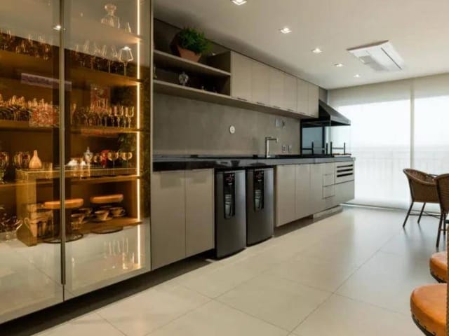 Apartamento com 172m² 3 quartos e 5 banheiros, à venda, no bairro Indianópolis em São Paulo