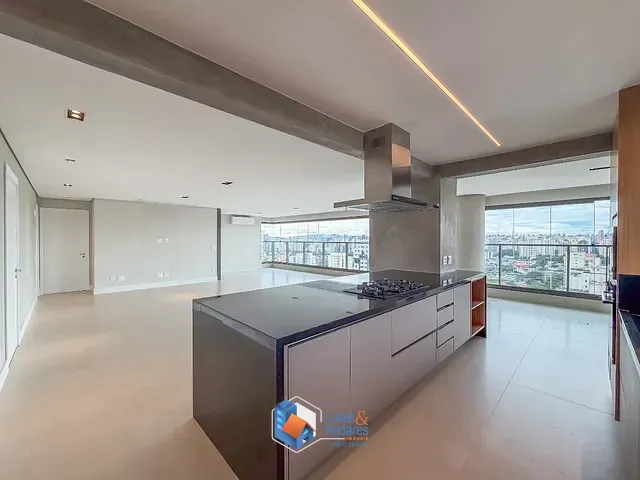 Apartamento com 190m² 4 quartos e 5 banheiros, à venda, no bairro Brooklin em São Paulo