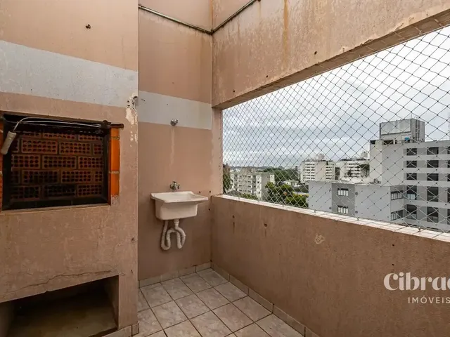 Apartamento 1 quarto e 1 banheiro, para alugar, no bairro Centro em Curitiba