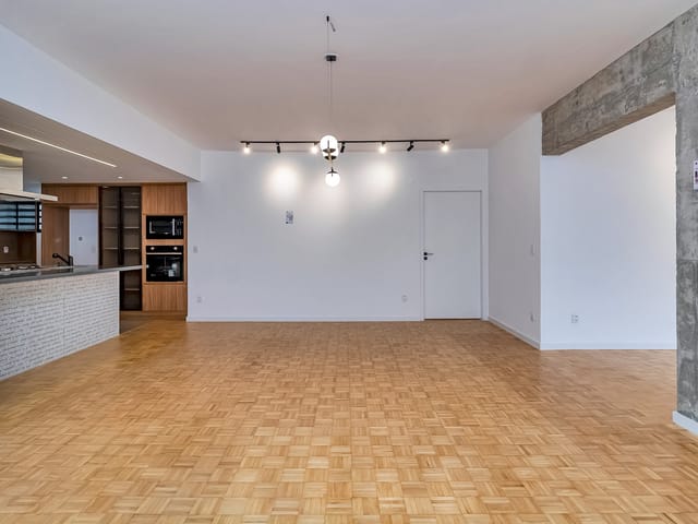 Foto do Apartamento - Apartamento à venda com 220m², reformado e Sofisticado na Vila Mariana! | Paulista Imóveis