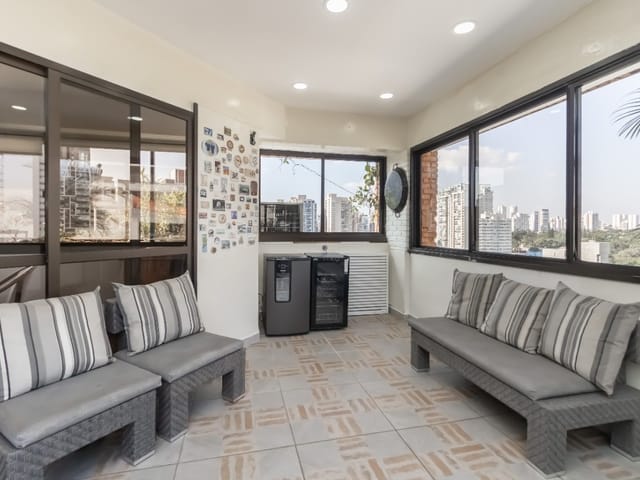 Foto do Apartamento - Cobertura Exclusiva com Vista 180º e Lazer Completo 190m² com Gourmet e Piscina Privativa no Jardim das Acácias | Paulista Imóveis