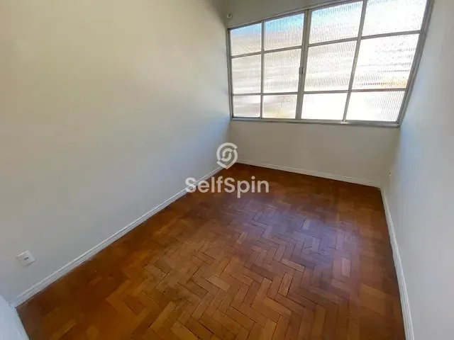 Apartamento 3 quartos e 2 banheiros, para alugar, no bairro Icaraí em Niterói