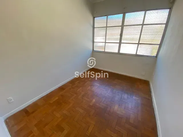 Apartamento 3 quartos e 2 banheiros, para alugar, no bairro Icaraí em Niterói