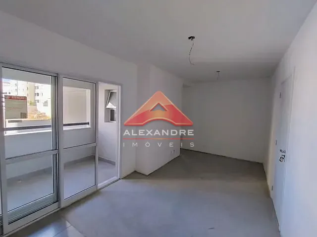 Apartamento com 56m² 2 quartos e 2 banheiros, à venda, no bairro Vila Industrial em São José dos Campos