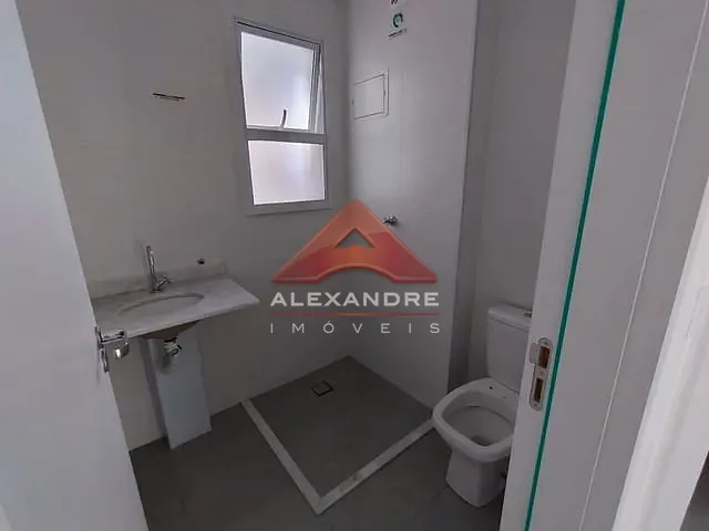 Apartamento com 56m² 2 quartos e 2 banheiros, à venda, no bairro Vila Industrial em São José dos Campos