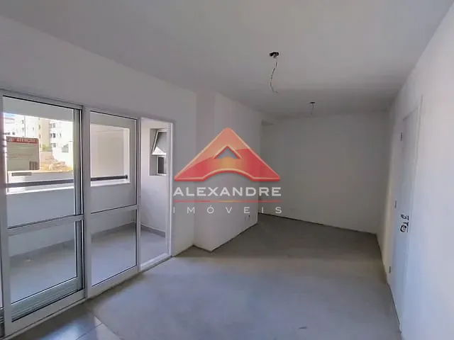 Apartamento com 56m² 2 quartos e 2 banheiros, à venda, no bairro Vila Industrial em São José dos Campos