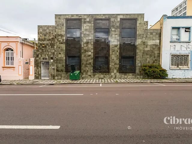 Apartamento 1 quarto e 1 banheiro, para alugar, no bairro Centro em Curitiba