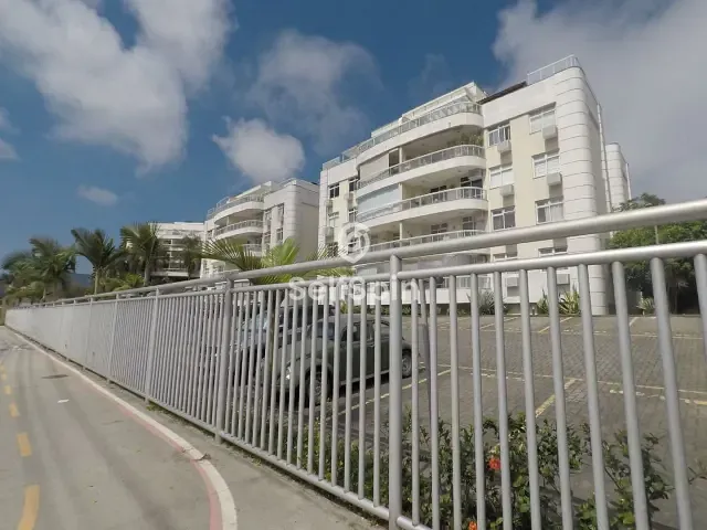 Apartamento 3 quartos e 2 banheiros, para alugar, no bairro Piratininga em Niterói