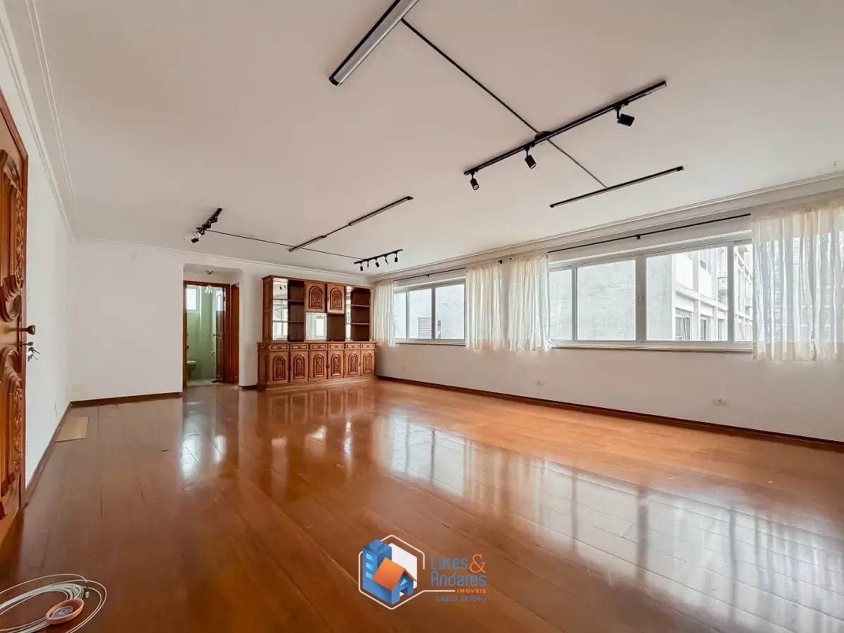 Apartamento, 3 quartos, 209 m² - Foto 1
