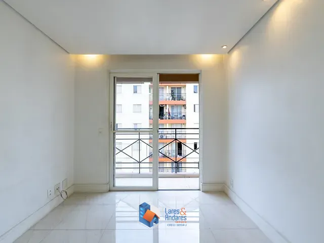 Apartamento com 124m² 3 quartos e 2 banheiros, à venda, no bairro Aclimação em São Paulo