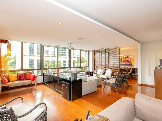 Foto do Apartamento - Apartamento Alto Padrão ao Lado do Parque do Povo + 225m² de Luxo e Exclusividade no Itaim Bibi | Paulista Imóveis