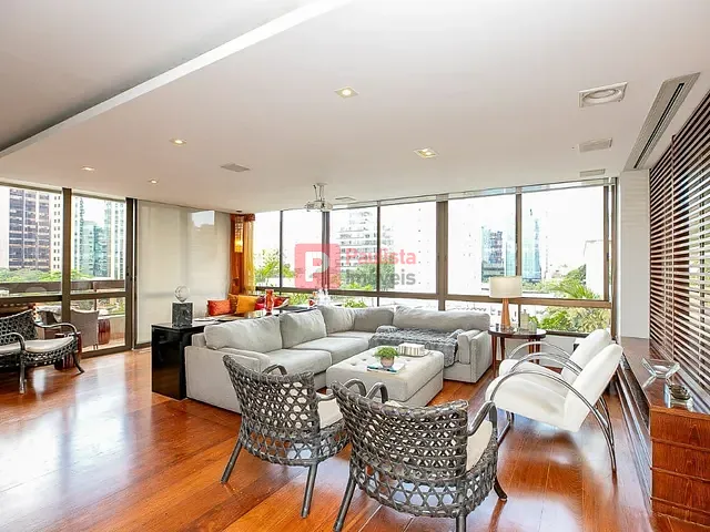Apartamento com 225m² 3 quartos e 5 banheiros, à venda ou para alugar, no bairro Itaim Bibi em São Paulo