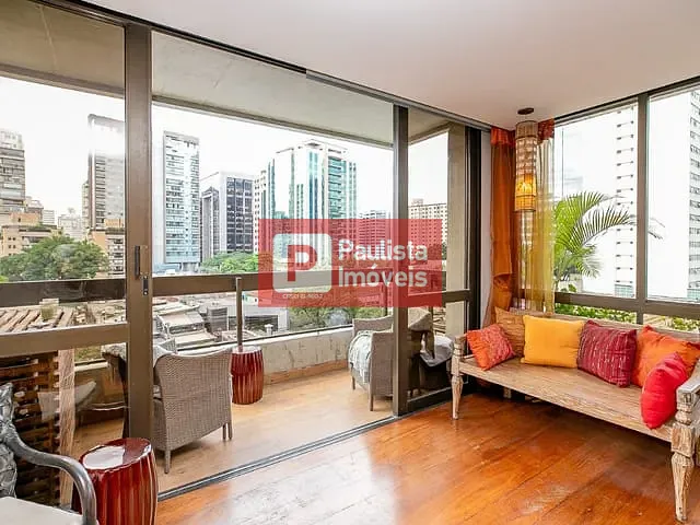 Apartamento com 225m² 3 quartos e 5 banheiros, à venda ou para alugar, no bairro Itaim Bibi em São Paulo