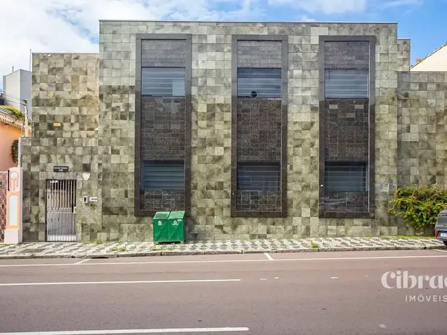 Apartamento 1 quarto e 1 banheiro, para alugar, no bairro Centro em Curitiba