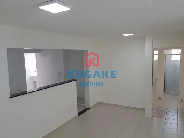 Apartamento com 10m² 3 quartos e 3 banheiros, para alugar, no bairro Vila Adyana em São José Dos Campos