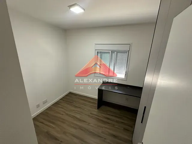 Apartamento com 55m² 2 quartos e 1 banheiro, à venda, no bairro Vila Industrial em São José dos Campos