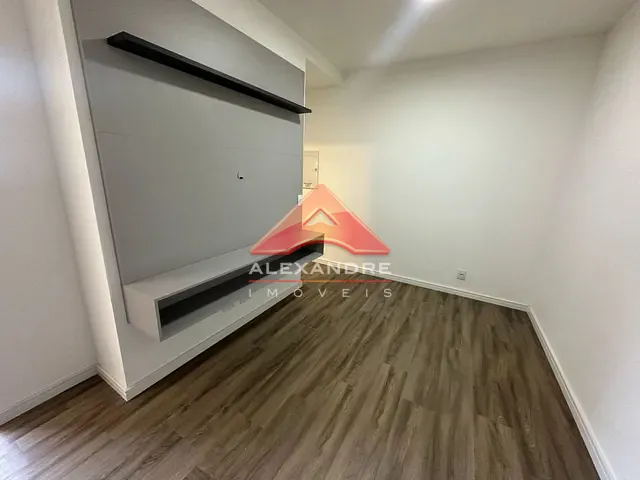 Apartamento com 55m² 2 quartos e 1 banheiro, à venda, no bairro Vila Industrial em São José dos Campos