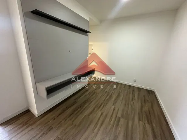 Apartamento com 55m² 2 quartos e 1 banheiro, à venda, no bairro Vila Industrial em São José dos Campos