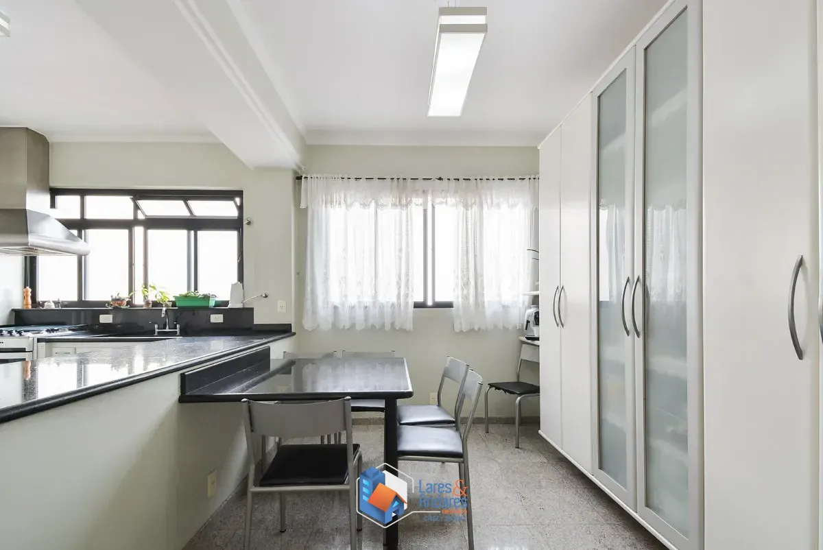 Apartamento, 3 quartos, 220 m² - Foto 24