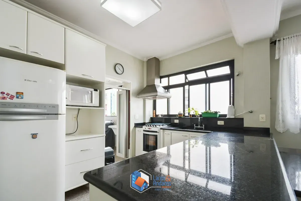 Apartamento, 3 quartos, 220 m² - Foto 25
