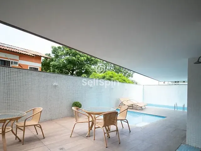 Apartamento 2 quartos e 2 banheiros, para alugar, no bairro Charitas em Niterói