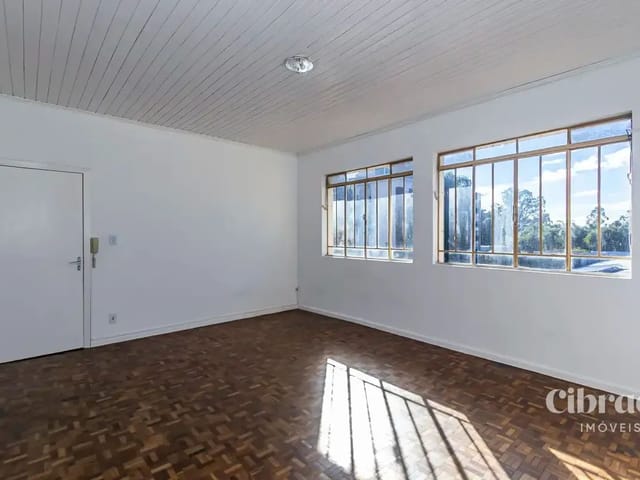Apartamento 3 quartos e 1 banheiro, para alugar, no bairro Alto da XV em Curitiba
