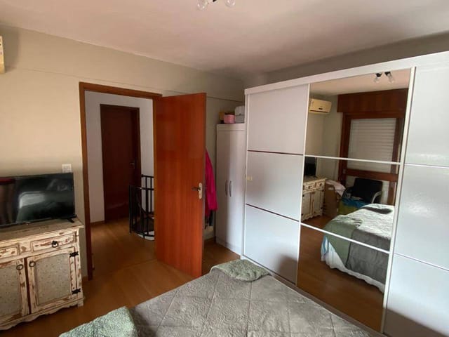 Apartamento com 107m² 3 quartos e 2 banheiros, à venda, no bairro Centro em Pelotas