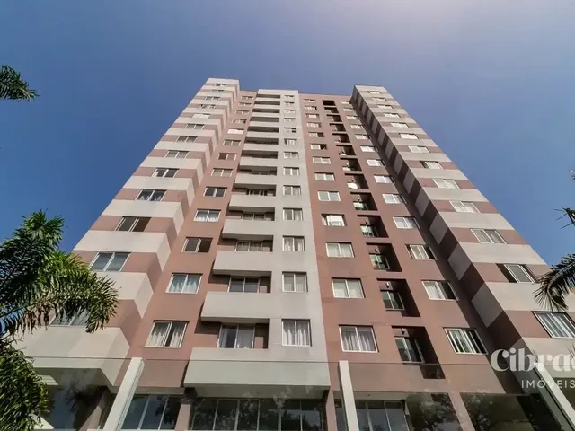 Apartamento 2 quartos e 1 banheiro, para alugar, no bairro Água Verde em Curitiba