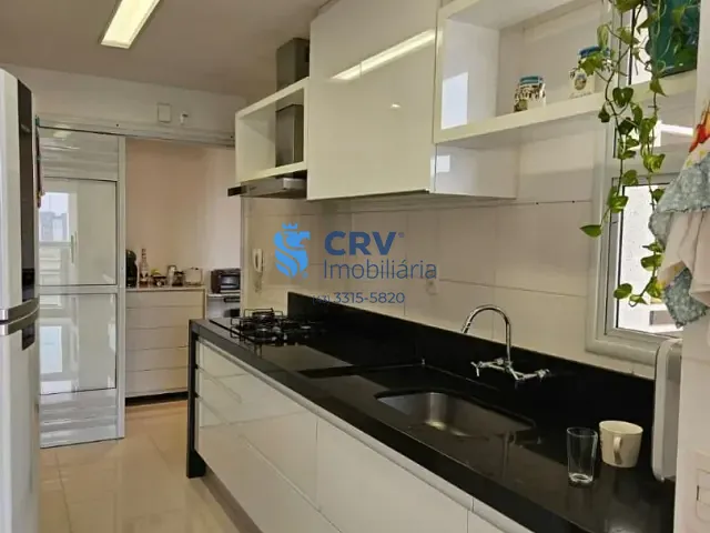 Apartamento com 190m² 3 quartos e 4 banheiros, à venda, no bairro Centro em Londrina
