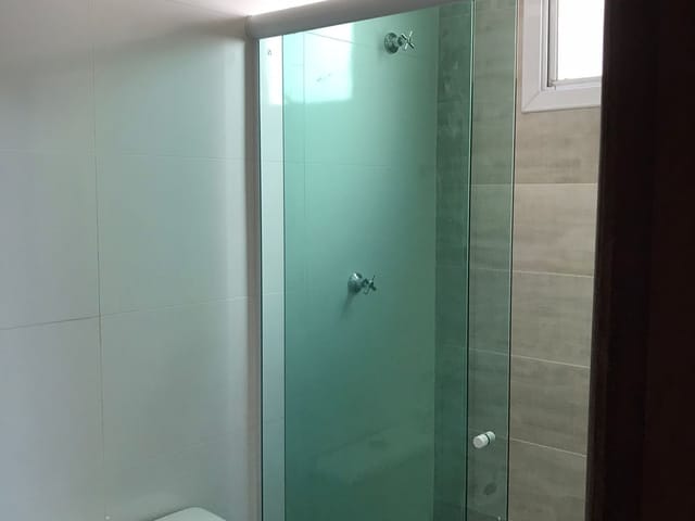 Apartamento 3 quartos e 1 banheiro, à venda, no bairro Jardim Jaraguá em Taubaté
