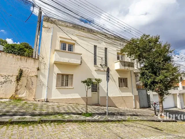Apartamento 3 quartos e 1 banheiro, para alugar, no bairro Centro em Curitiba