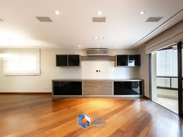 Apartamento com 303m² 4 quartos e 5 banheiros, à venda, no bairro Perdizes em São Paulo