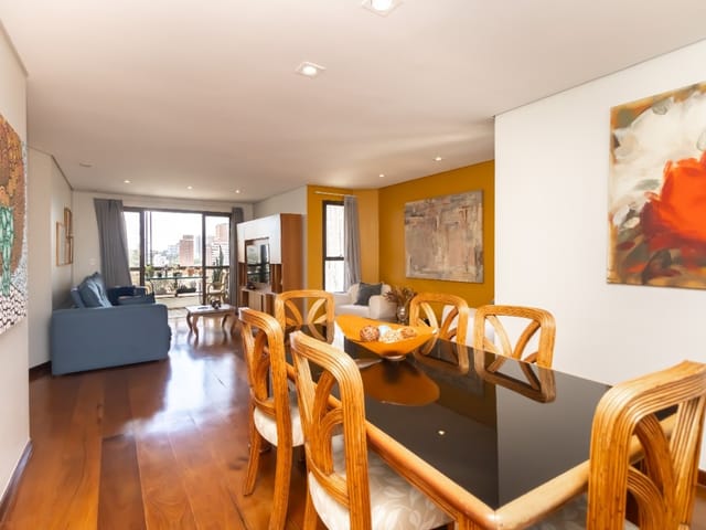 Foto do Apartamento - Alto padrão no Campo Belo, 4 Quartos, sacada e lazer completo, 146m² e 2 vagas, a poucos passos do metrô – Campo Belo | Paulista Imóveis