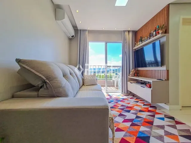 Apartamento 2 quartos e 1 banheiro, à venda, no bairro Vila Nova em Novo Hamburgo