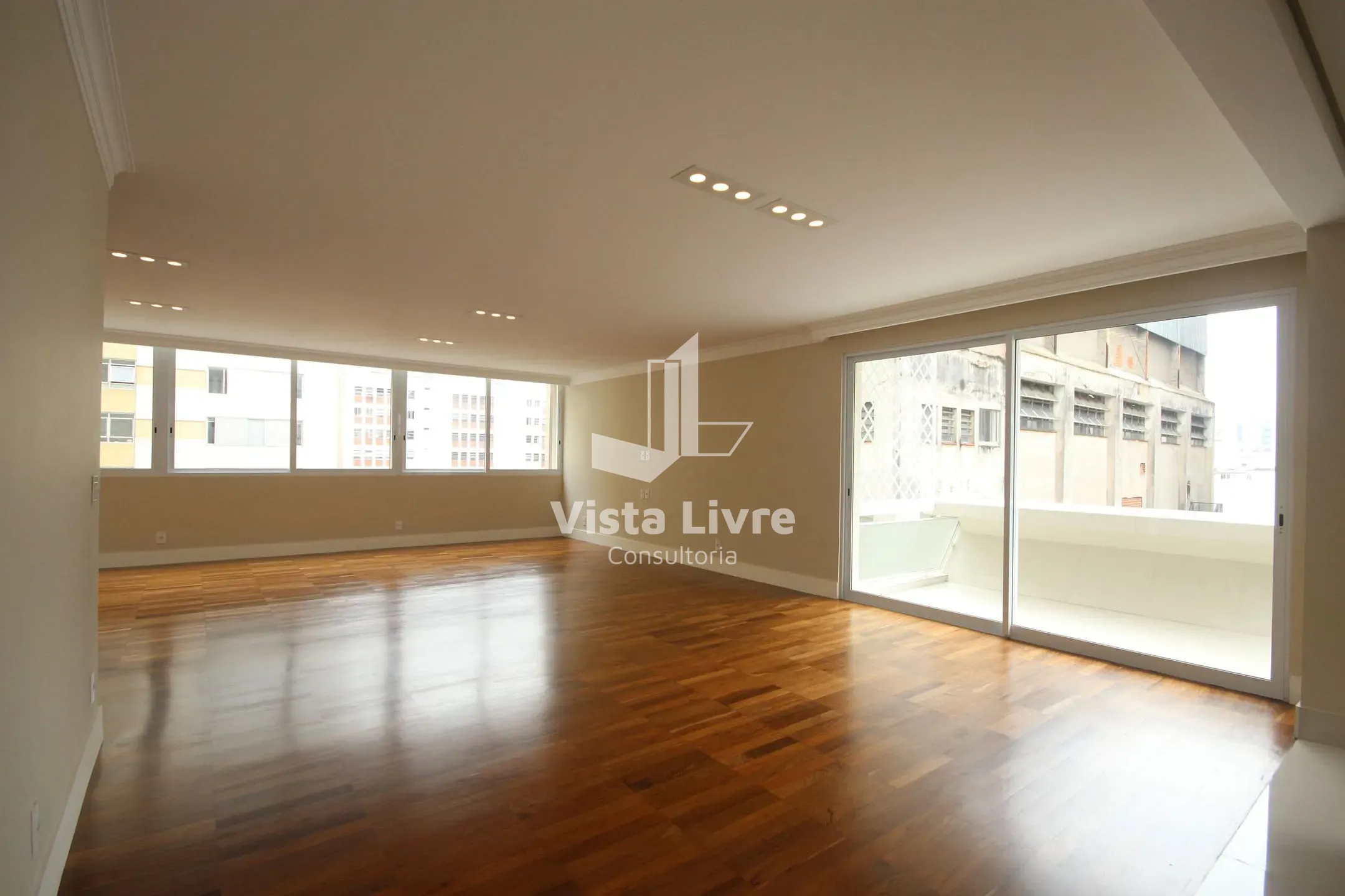 Apartamento, 3 quartos, 210 m² - Foto 1