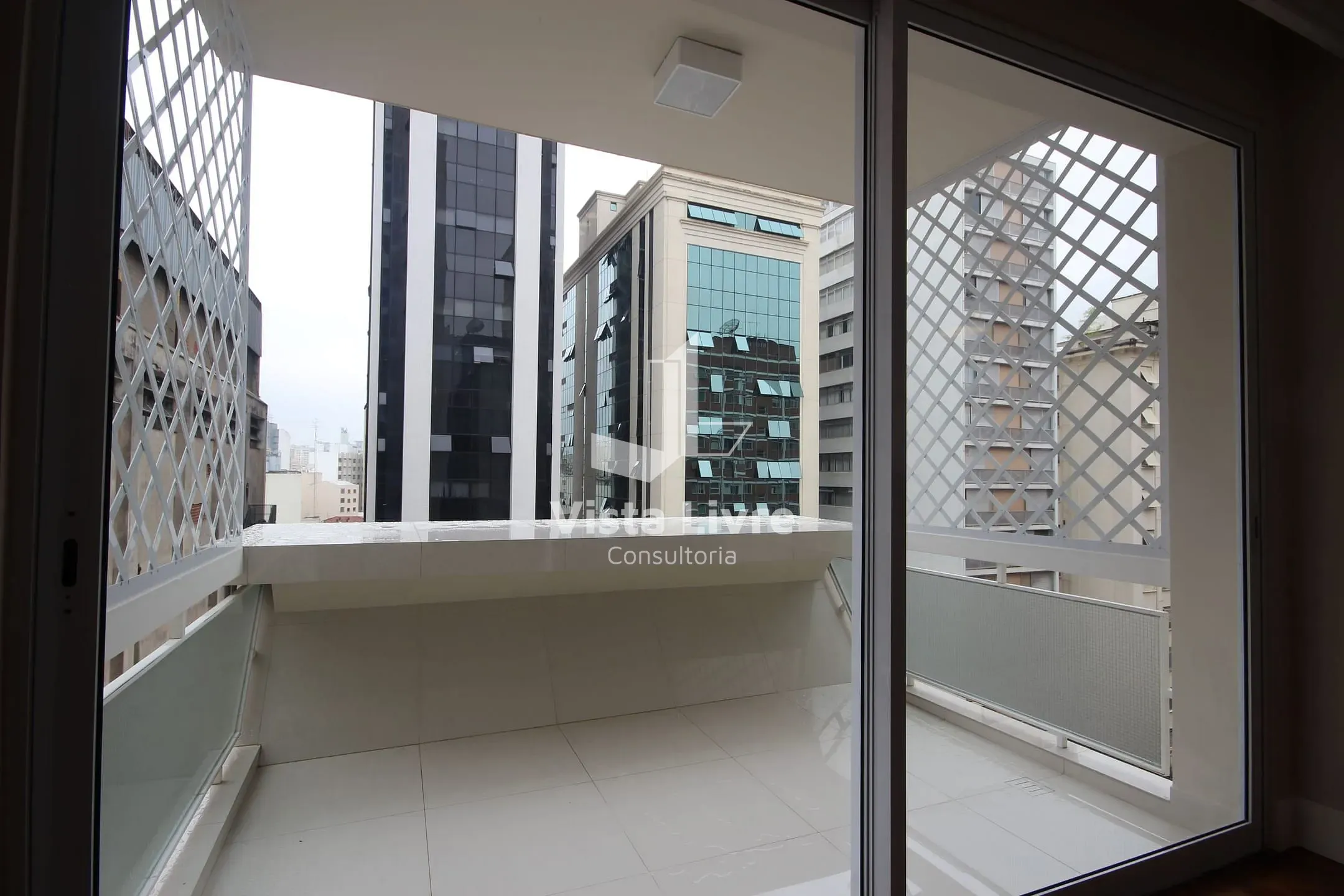 Apartamento, 3 quartos, 210 m² - Foto 2