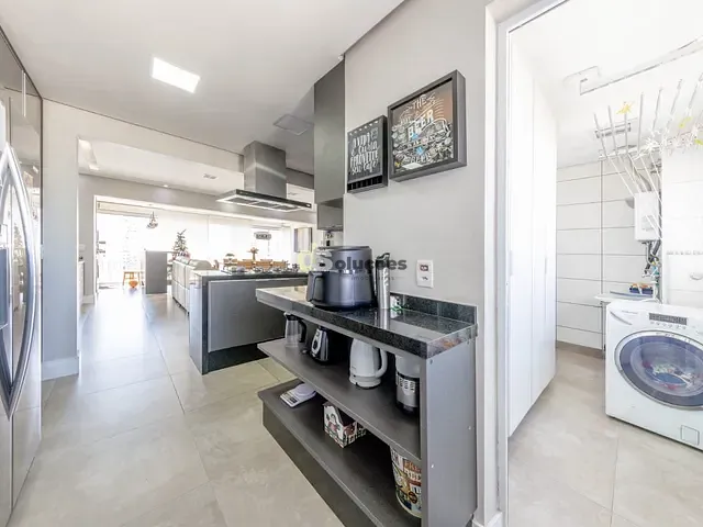 Apartamento 3 quartos e 4 banheiros, à venda, no bairro Vila Firmiano Pinto em São Paulo