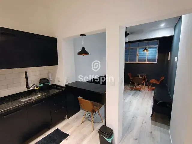 Apartamento com 27m² 1 quarto e 1 banheiro, para alugar, no bairro Centro em Niterói