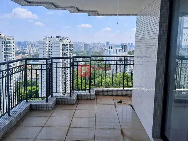 Apartamento com 450m² 4 quartos e 5 banheiros, à venda, no bairro Santo Amaro em São Paulo