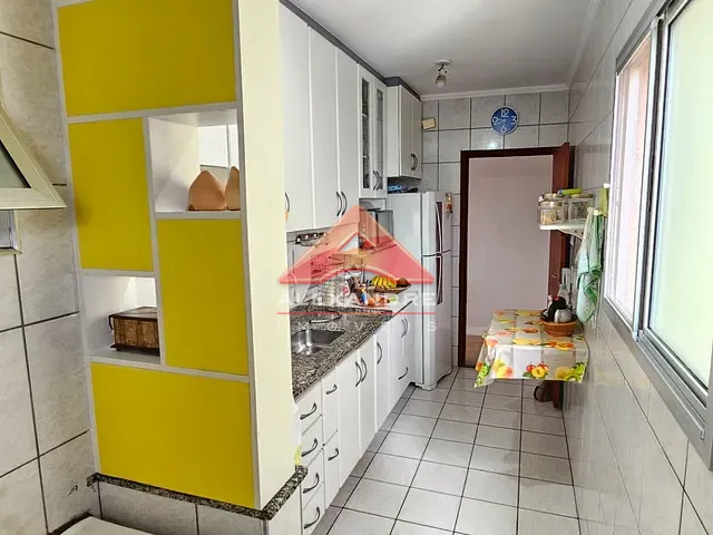 Apartamento 3 quartos e 1 banheiro, à venda, no bairro Jardim Bela Vista em São José dos Campos