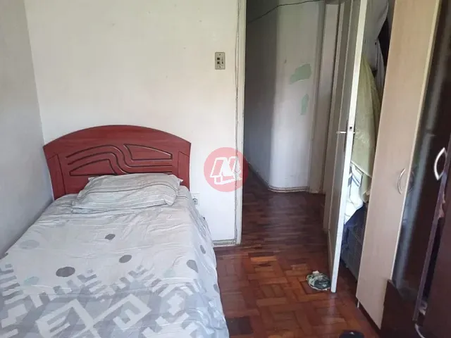 Apartamento com 99m² 3 quartos e 1 banheiro, à venda, no bairro Santana em Porto Alegre