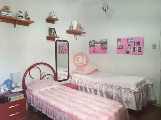 Apartamento com 99m² 3 quartos e 1 banheiro, à venda, no bairro Santana em Porto Alegre