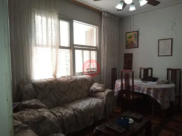 Apartamento com 99m² 3 quartos e 1 banheiro, à venda, no bairro Santana em Porto Alegre