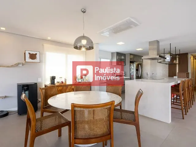 Apartamento com 210m² 4 quartos e 4 banheiros, à venda, no bairro Vila Andrade em São Paulo